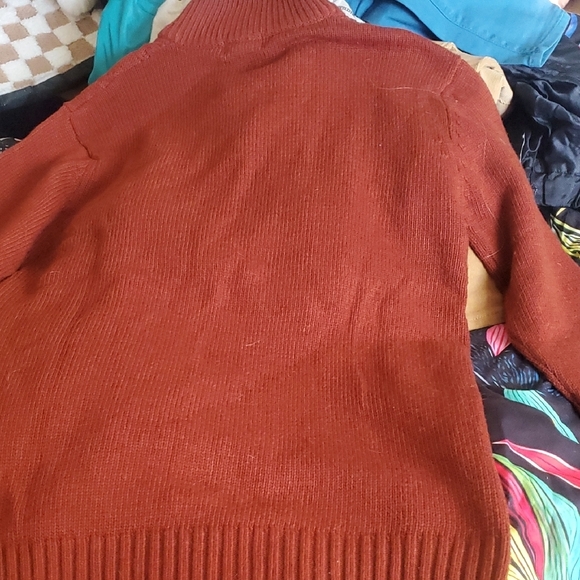 Rust Cable Knit Sweater - Picture 3 of 4